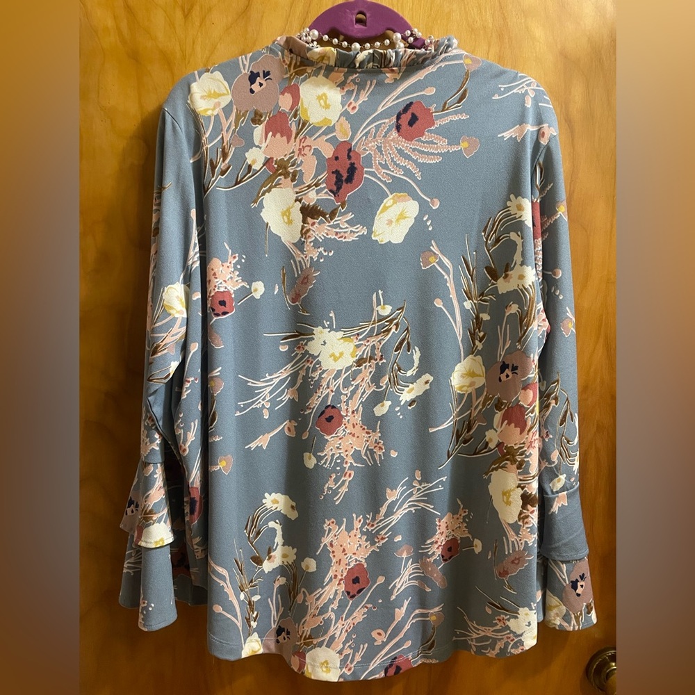 Floral Print Hillary Scott Women's Top 1X - Picture 4 of 8